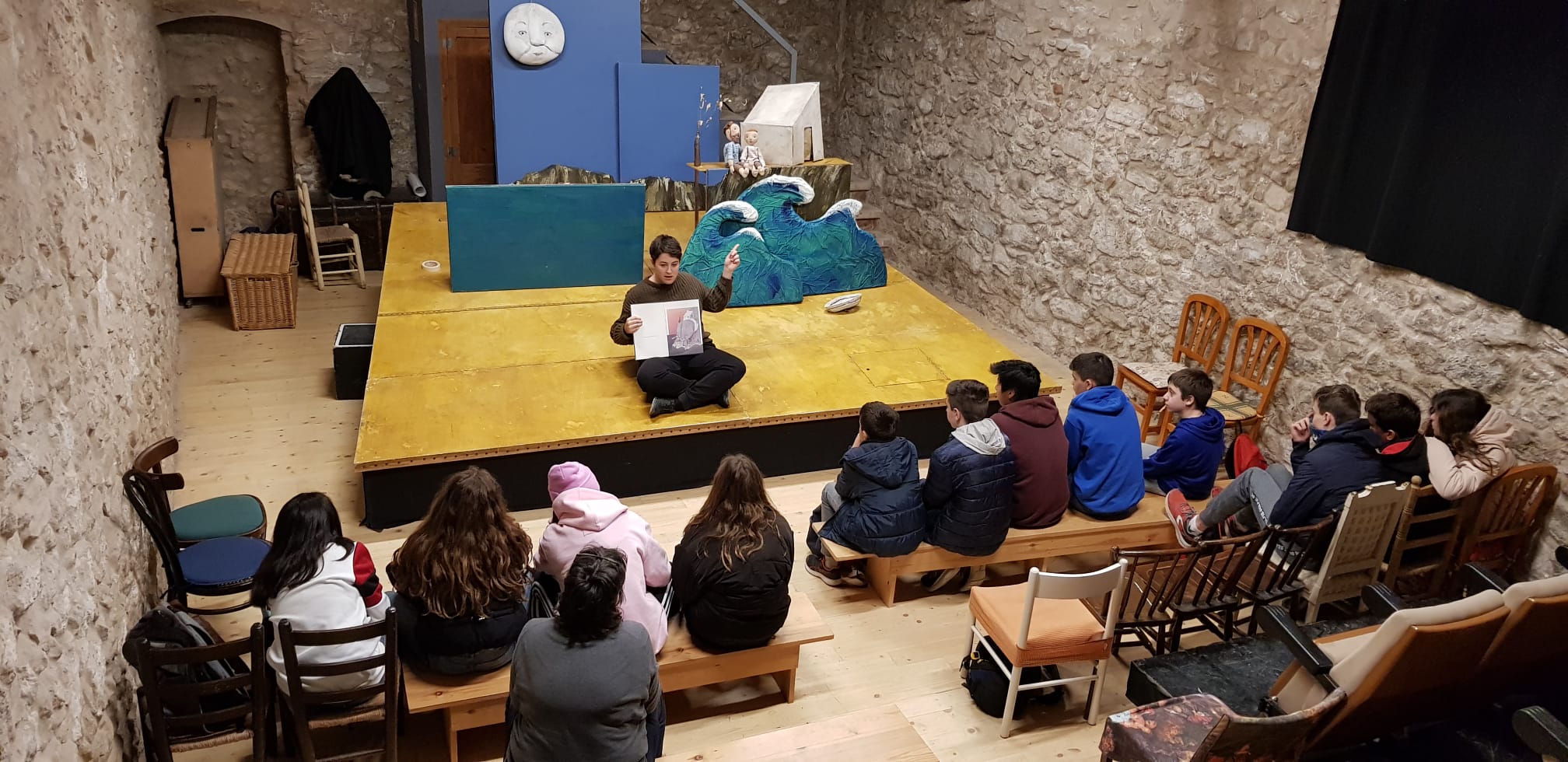 Els alumnes de l’institut EMT de Granollers a La Casa del Teatre Nu