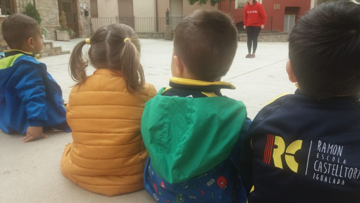 L’escola Ramon Castelltort també ens visita a La Casa L’escola Ramon Castelltort també ens visita a La Casa