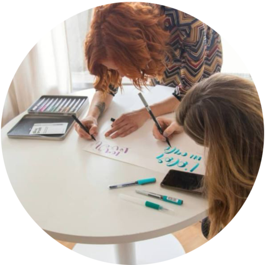 Taller de lettering amb Laia Voto Taller de lettering amb Laia Voto